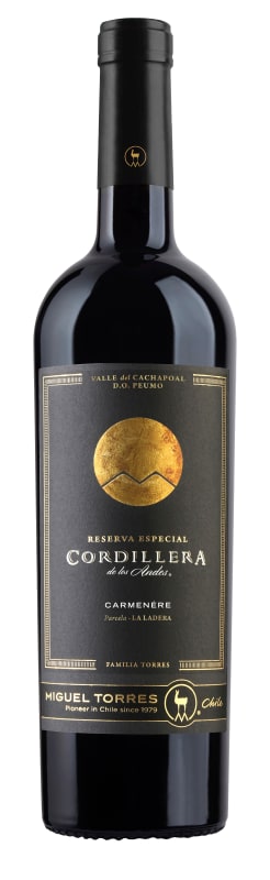 Miguel Torres Cordillera Carmenere 2019 Front Bottle Shot