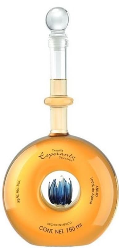 Esperanto Seleccion Anejo Tequila Front Bottle Shot