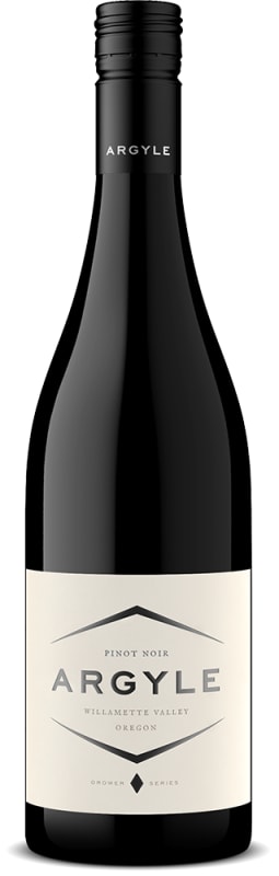 Argyle Pinot Noir 2017 Front Bottle Shot