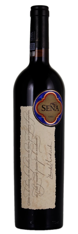 Sena 2018 Front Bottle Shot