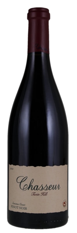 Chasseur Twin Hill Pinot Noir (torn label) 2005 Front Bottle Shot