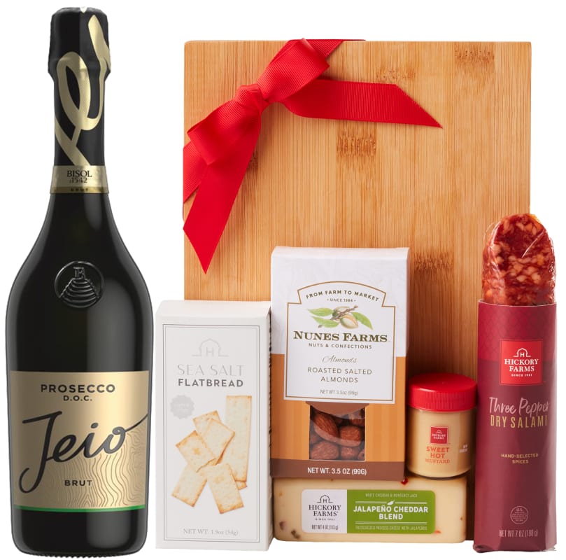 90 Point Prosecco & Cheese Board Gift Set Gift Product Image