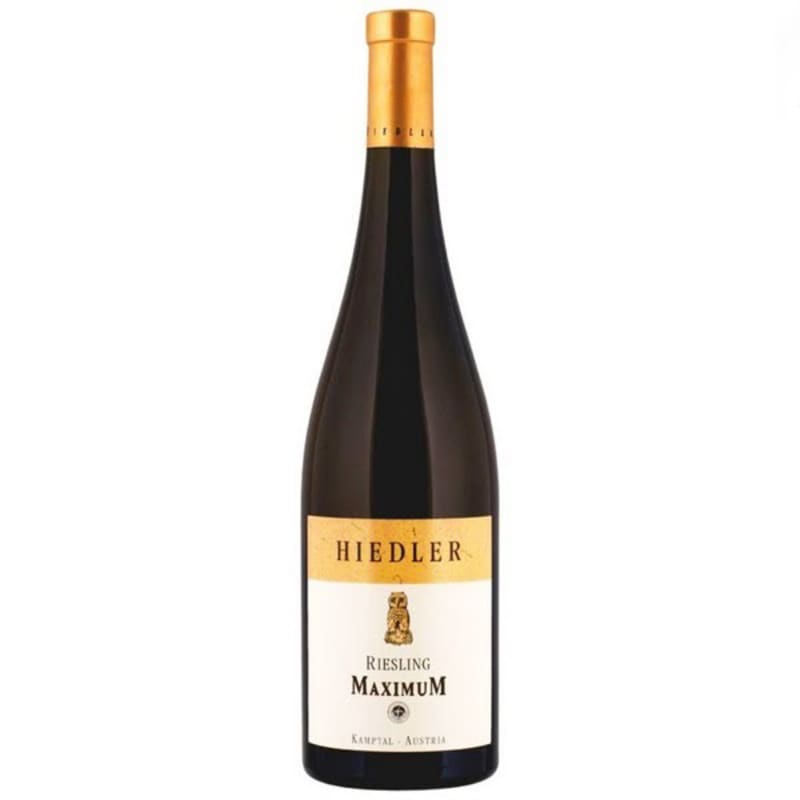 Hiedler Maximum Riesling 2016 Front Bottle Shot