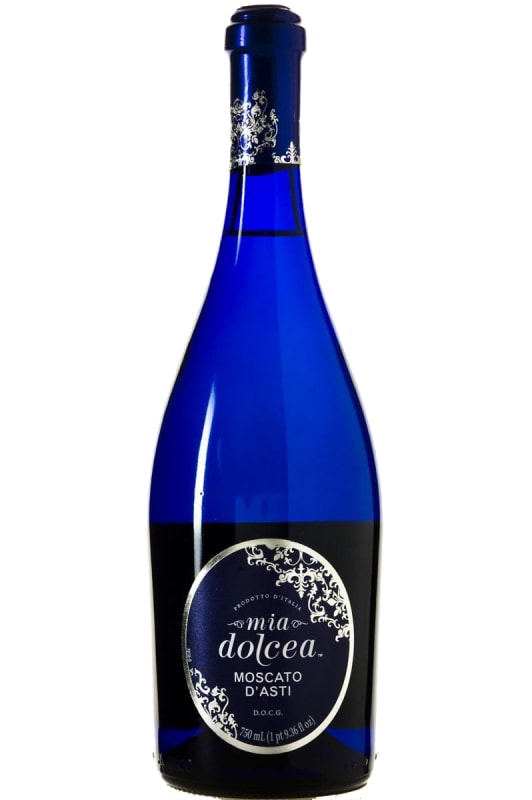 Mia Dolcea Moscato D'Asti 2021 Front Bottle Shot