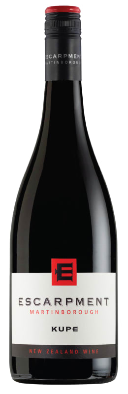 Escarpment Kupe Pinot Noir 2020 Front Bottle Shot