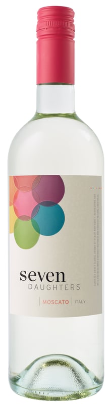 Seven Daughters Moscato 2022 Front Bottle Shot