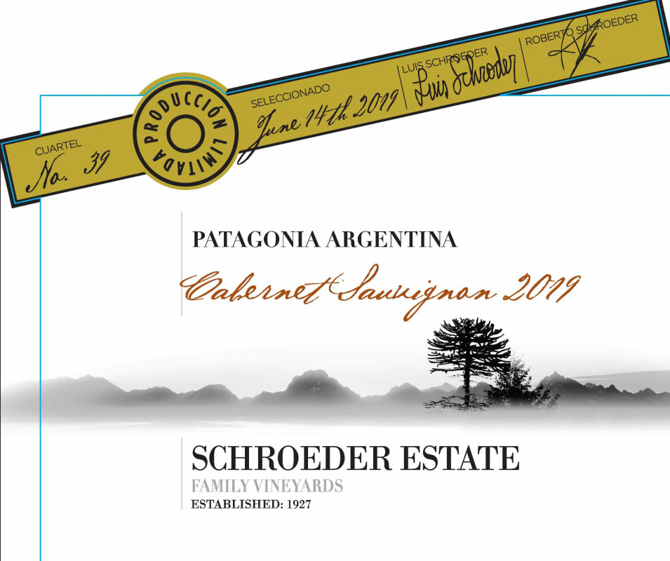 Familia Schroeder Estate Cabernet Sauvignon 2019 Front Label