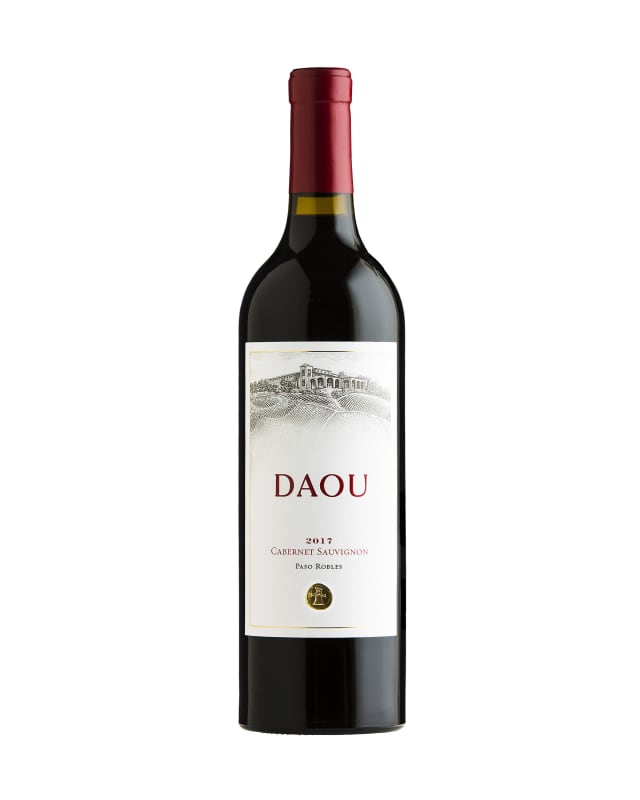 DAOU Cabernet Sauvignon 2017 Front Bottle Shot