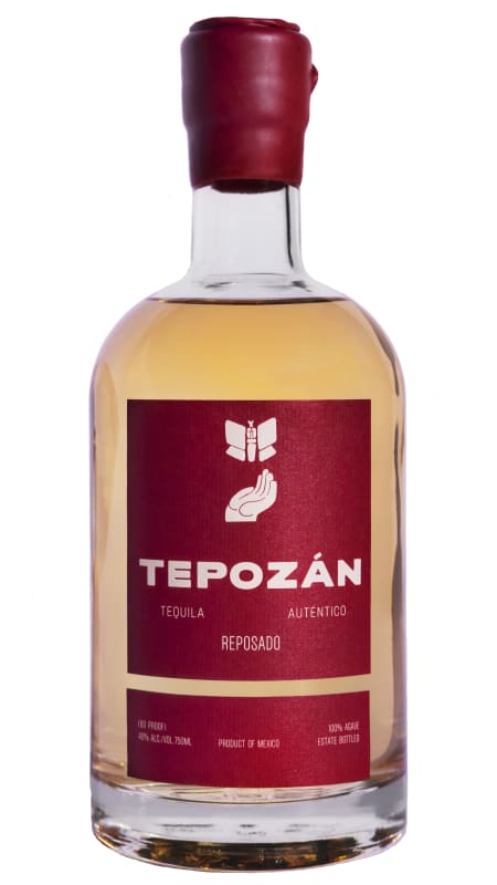 Tepozan Tequila Reposado Front Bottle Shot