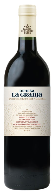 Dehesa La Granja 2016 Front Bottle Shot