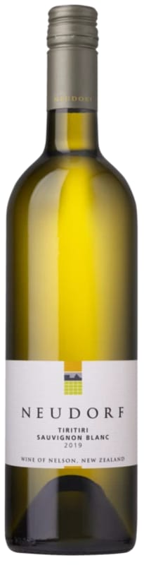 Neudorf Tiritiri Sauvignon Blanc 2019 Front Bottle Shot