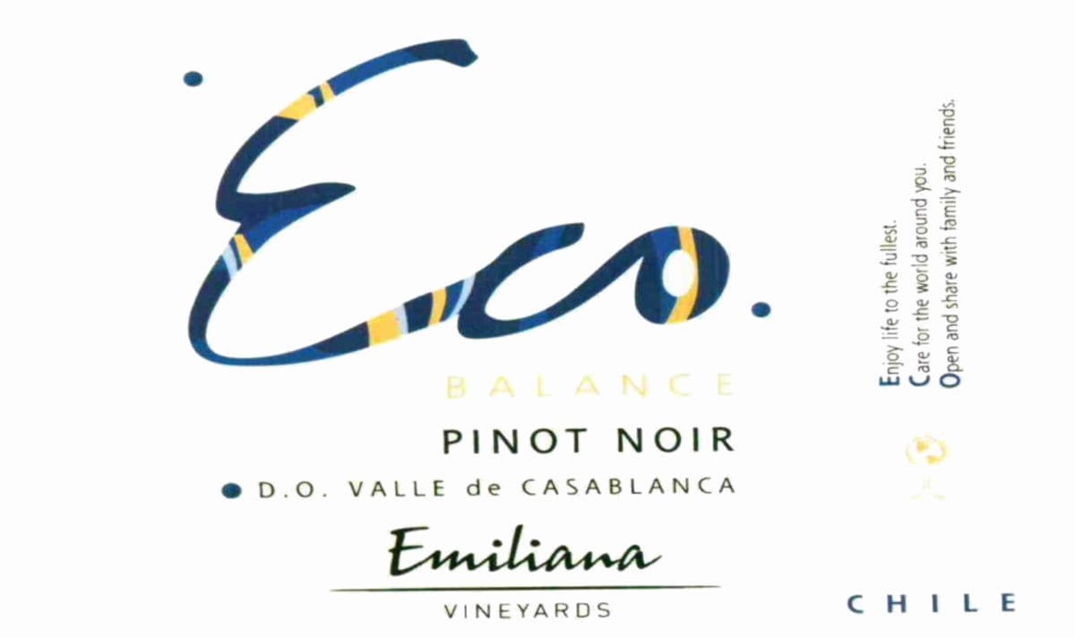 Emiliana Eco Balance Pinot Noir 2010 Front Label