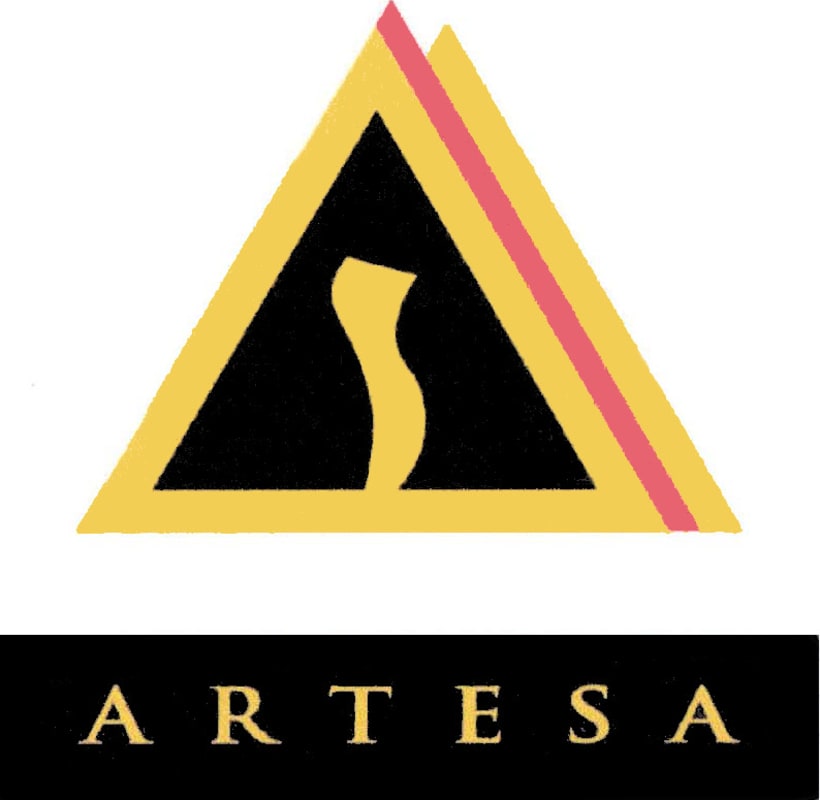 Artesa Reserve Pinot Noir 2004 Front Label