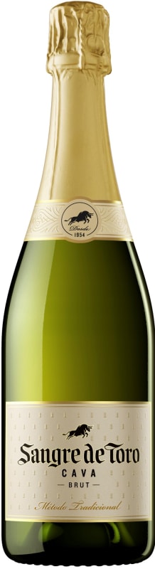Torres Sangre de Toro Cava Front Bottle Shot
