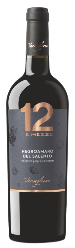 Varvaglione 12 e Mezzo Negroamaro del Salento 2021 Front Bottle Shot