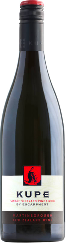 Escarpment Kupe Pinot Noir 2016 Front Bottle Shot