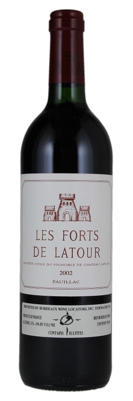 Chateau Latour Les Forts de Latour 2002 Front Bottle Shot