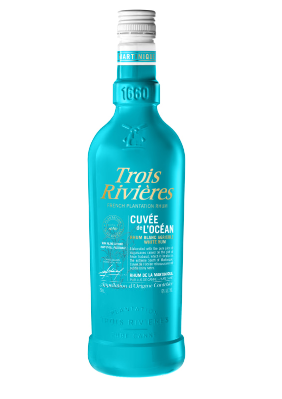 Trois Rivieres Cuvee de L'Ocean Blanc Rum Front Bottle Shot