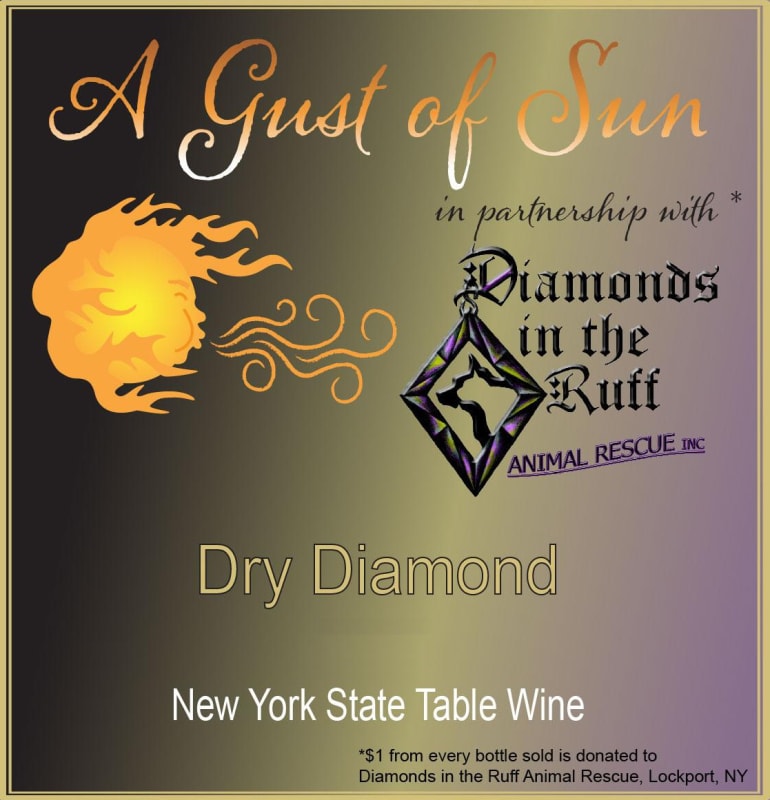A Gust of Sun Winery & Vineyard Dry Diamond 2015 Front Label