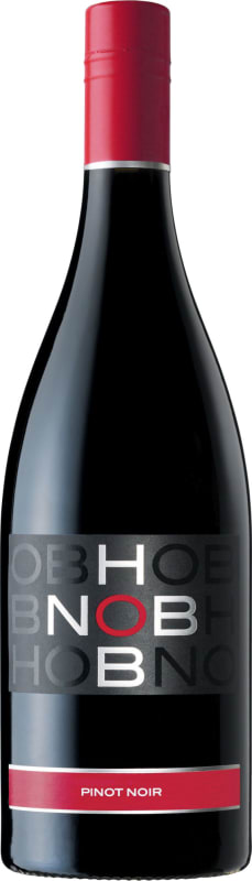HobNob Pinot Noir 2017 Front Bottle Shot