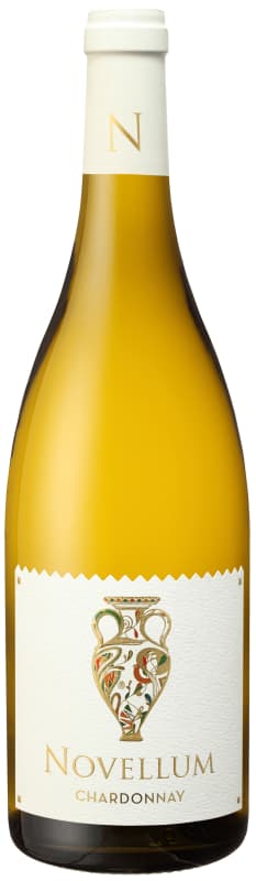 Novellum Chardonnay 2018 Front Bottle Shot