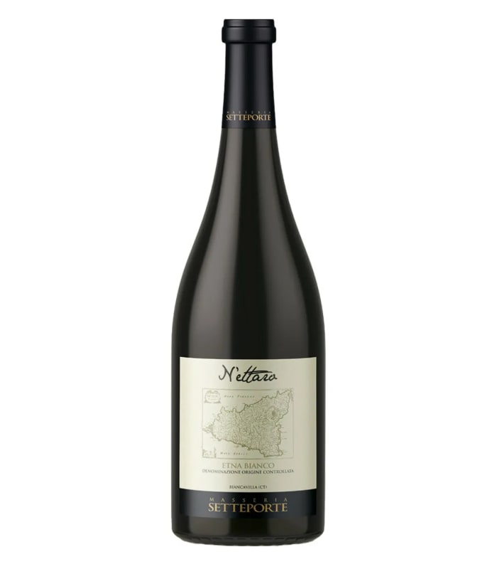Masseria Setteporte N'Ettaro Etna Bianco 2022 Front Bottle Shot