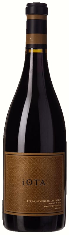iOTA Pelos Sandberg Vineyard Pinot Noir 2012 Front Bottle Shot