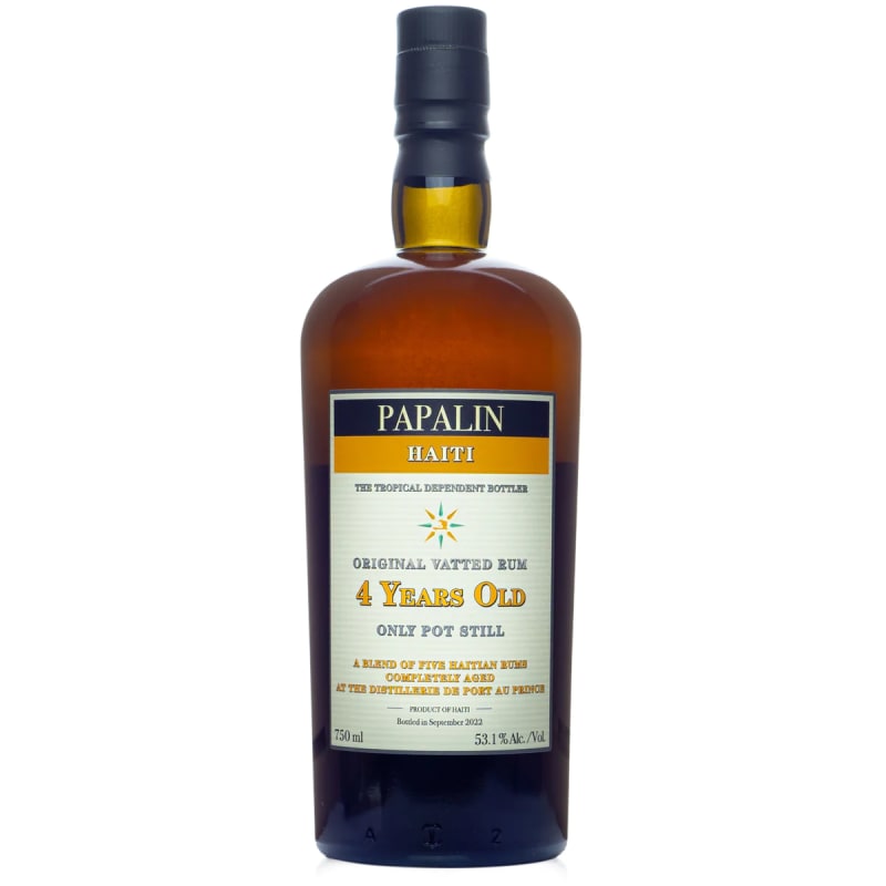 Papalin 4 Years Old Pot Still Haiti Rum Front Bottle Shot