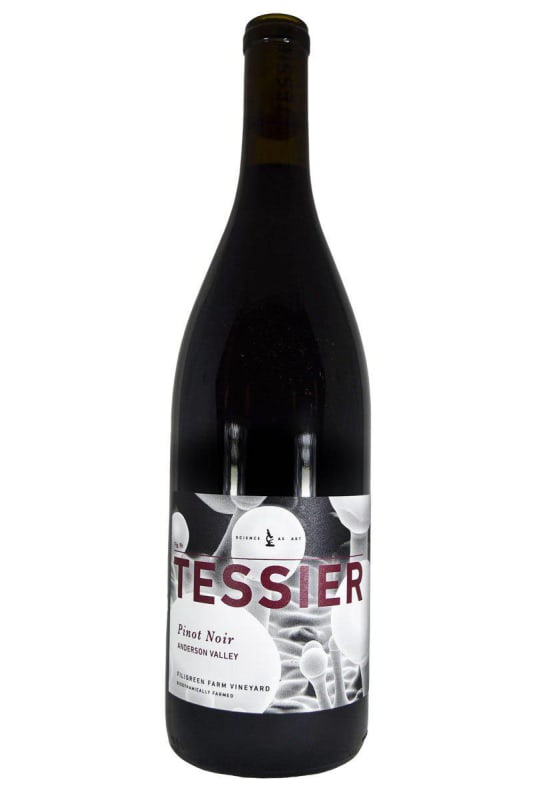 Tessier Filigreen Vineyard Pinot Noir 2017 Front Bottle Shot