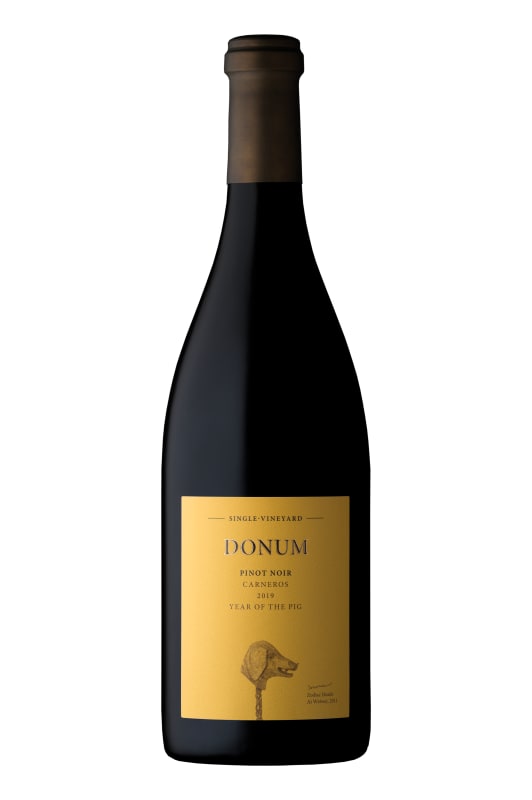 Donum Carneros Single Vineyard Estate Pinot Noir 2019 Front Bottle Shot