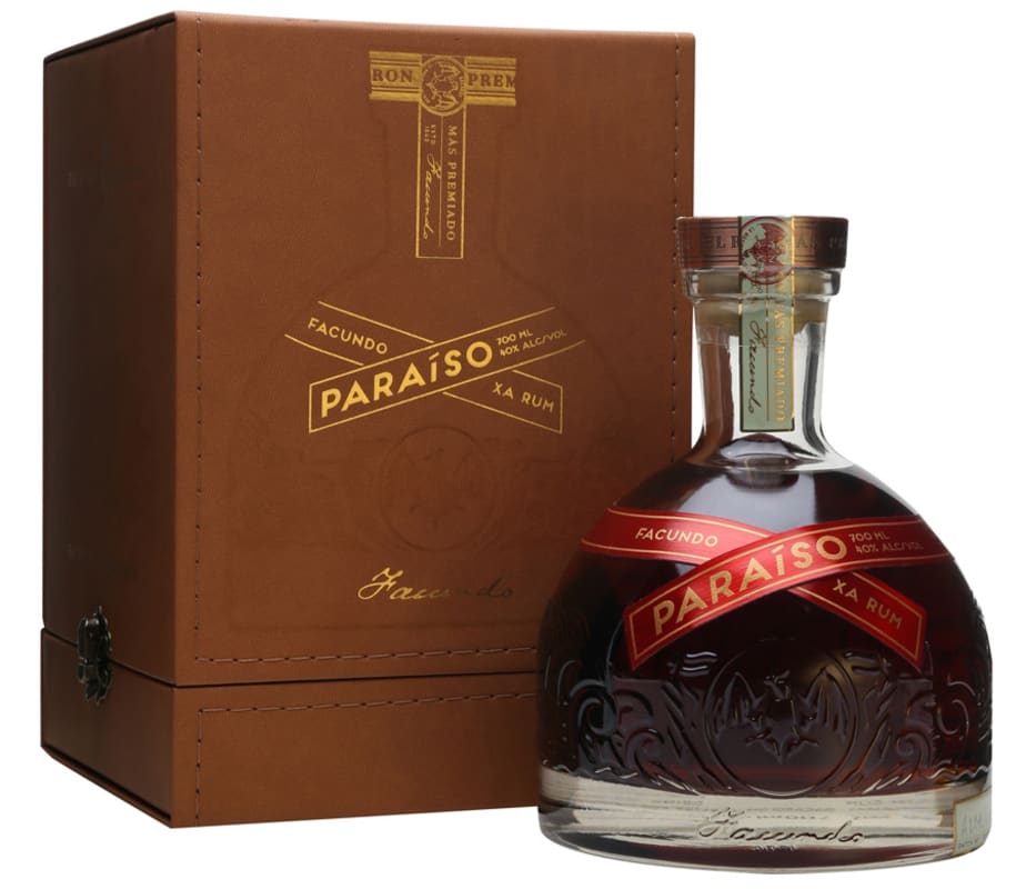 Facundo Paraiso Rum with Gift Box Front Bottle Shot