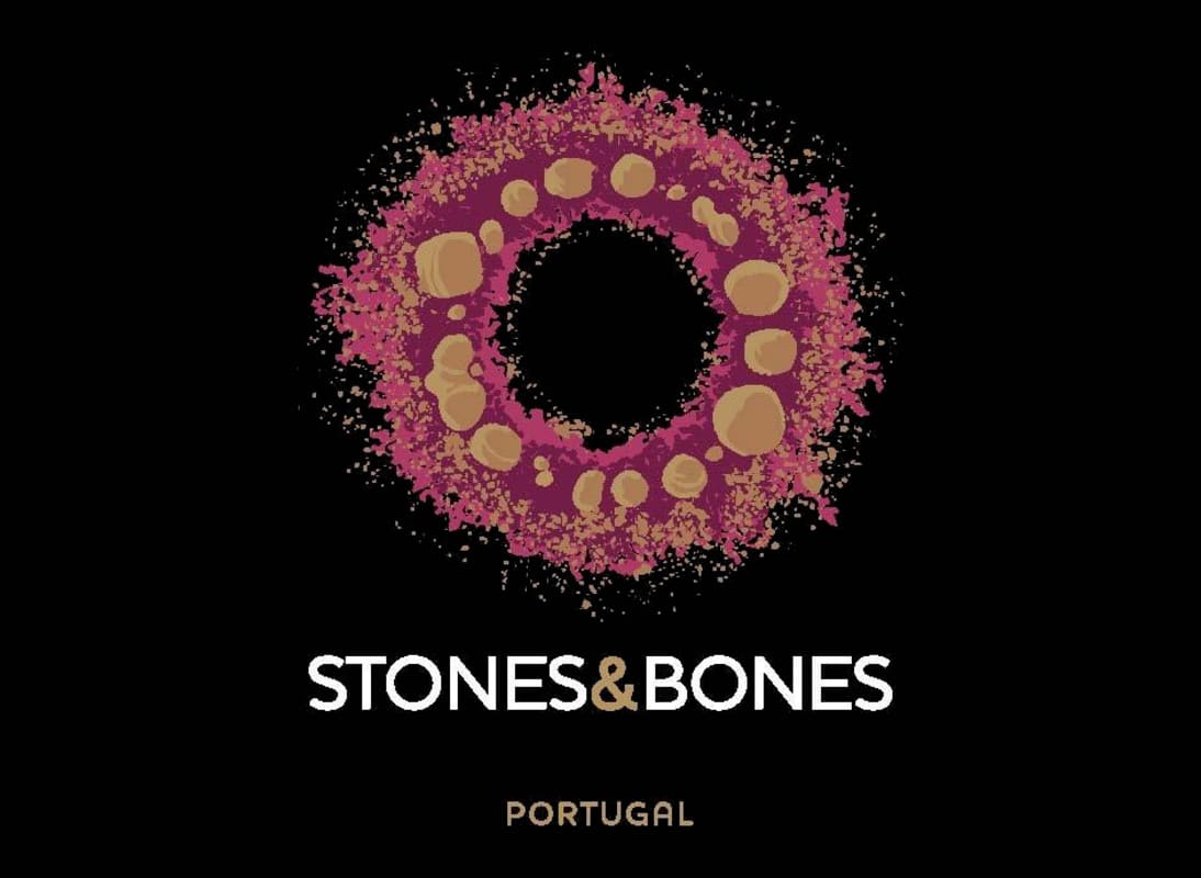 Casa Santos Lima Stones & Bones Red 2015 Front Label