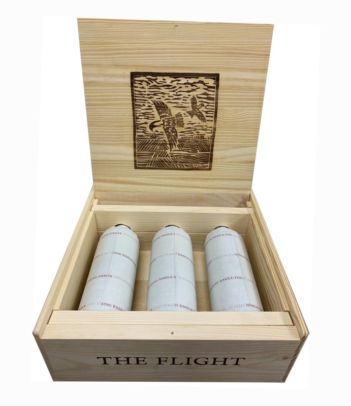 Screaming Eagle The Flight (3 Bottles in OWC) 2017 Gift Product Image