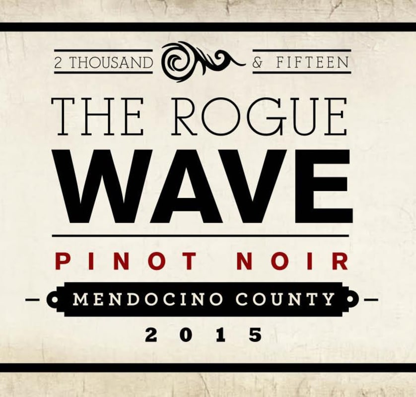 The Rogue Wave Pinot Noir 2015 Front Label