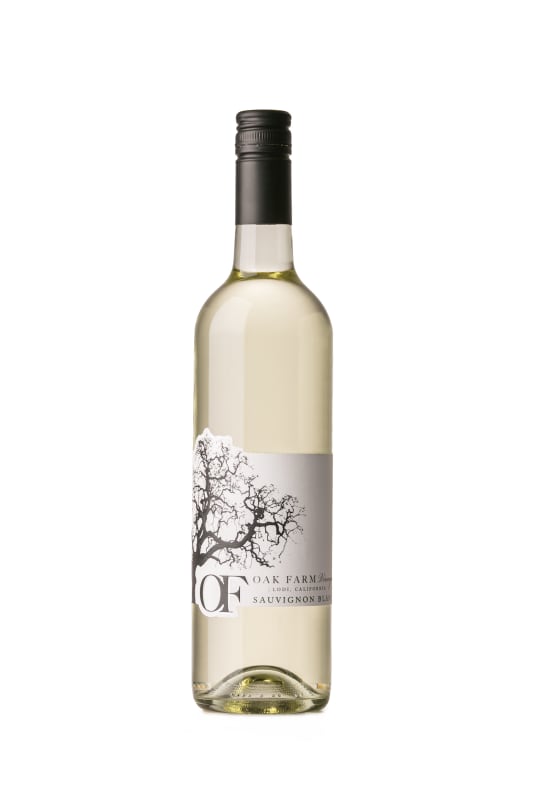Oak Farm Sauvignon Blanc 2018 Front Bottle Shot