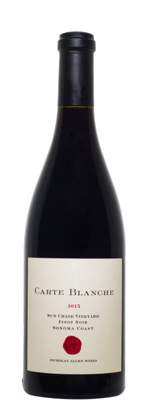 Carte Blanche Pinot Noir 2015 Front Bottle Shot