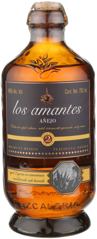 Los Amantes Anejo Mezcal Front Bottle Shot