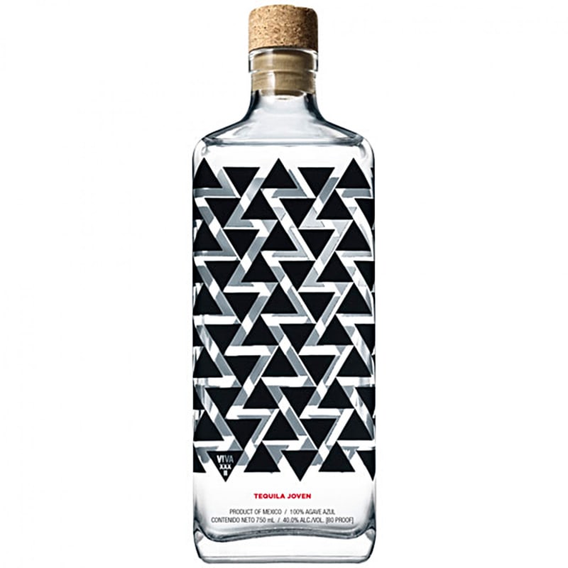 Viva XXXII Joven Tequila Front Bottle Shot
