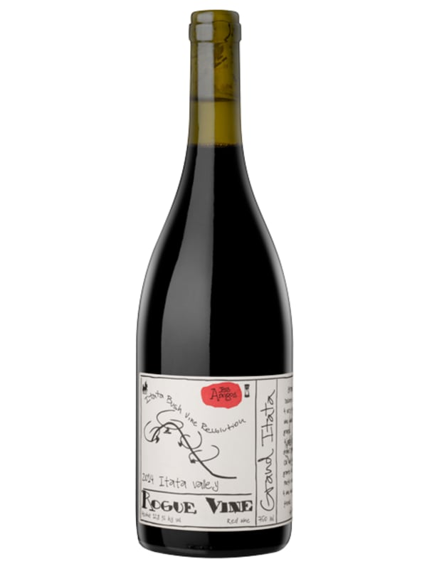 Rogue Vine Grand Itata Tinto 2014 Front Bottle Shot