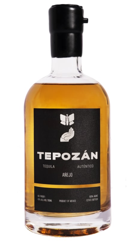 Tepozan Tequila Anejo Front Bottle Shot