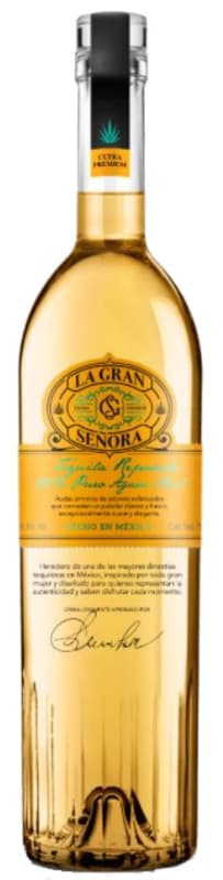 La Gran Senora Reposado Tequila Front Bottle Shot