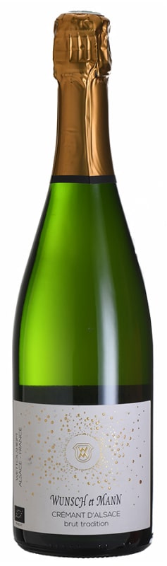 Domaine Wunsch et Mann Cremant d'Alsace Brut Front Bottle Shot
