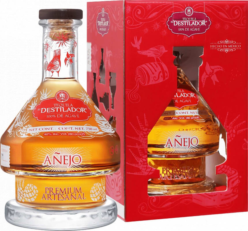 El Destilador Anejo Tequila with Gift Box Front Bottle Shot