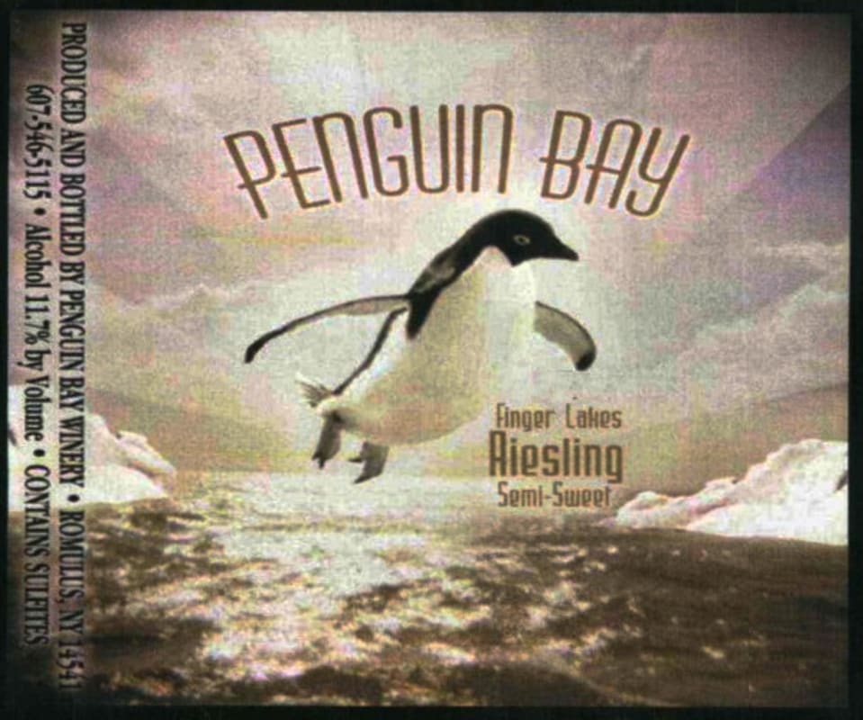 Penguin Bay Winery & Champagne House Semi-Sweet Riesling 2014 Front Label