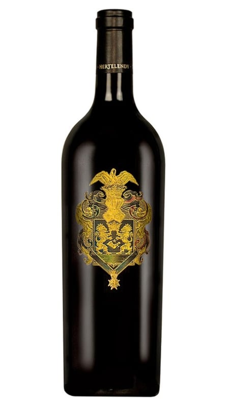 Hertelendy Signature Mountain Blend 2017 Front Bottle Shot