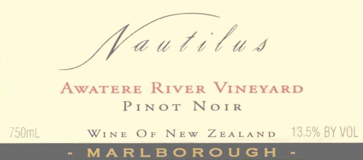 Nautilus Awatere River Vineyard Pinot Noir 2005 Front Label