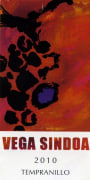 Bodegas Nekeas Vega Sindoa Tempranillo 2010 Front Label