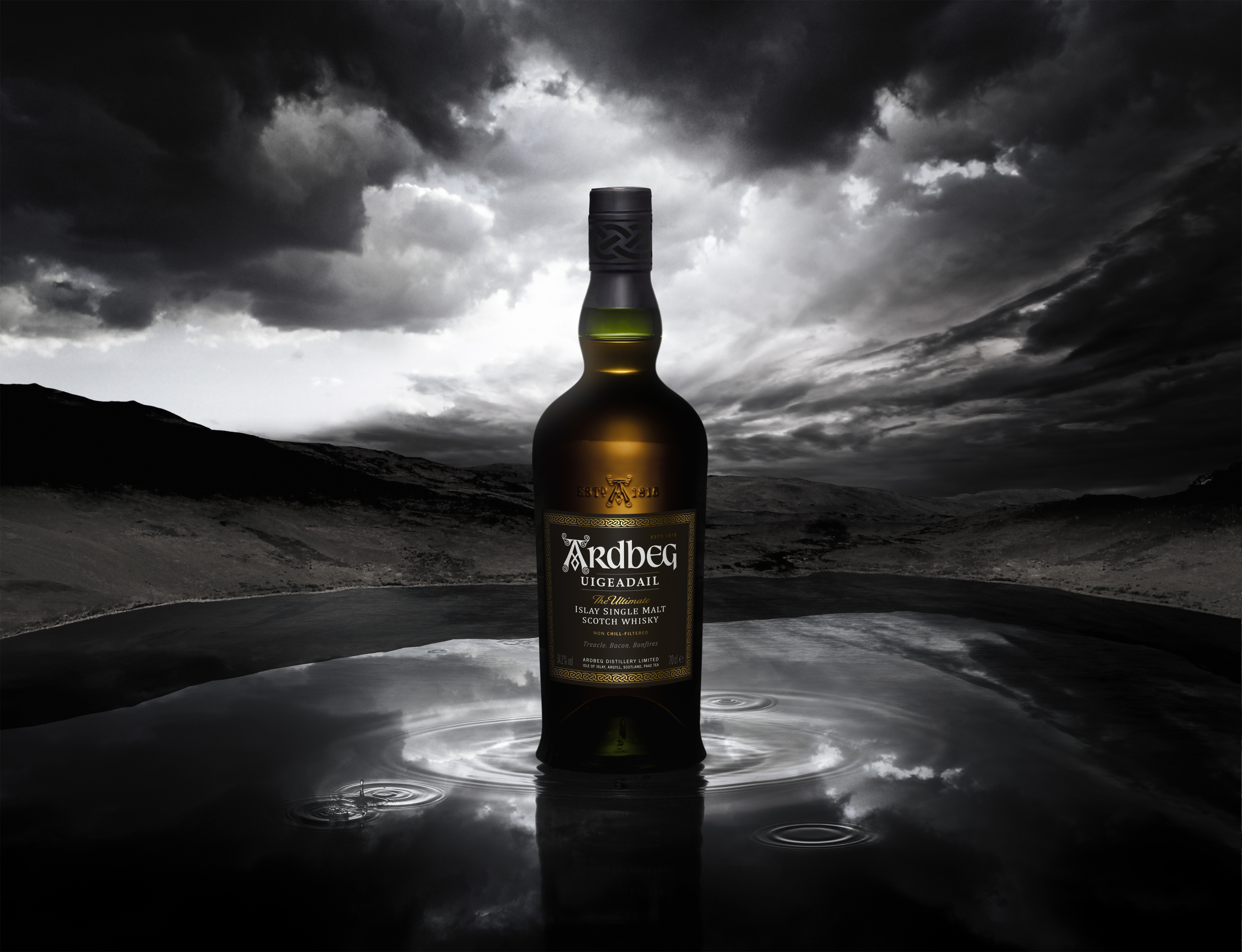 Ardbeg Uigeadail Islay Single Malt Scotch Whisky | Wine.com